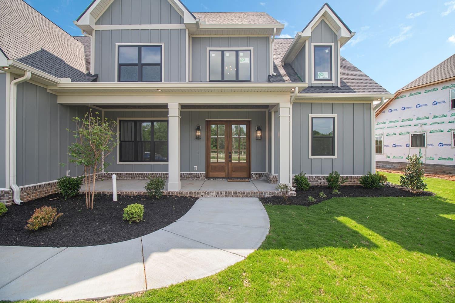 Home exterior 9